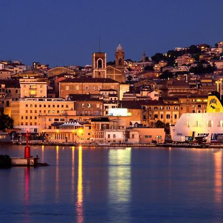 Il Balcone Sul Corso Βίλα Ανκόνα Εξωτερικό φωτογραφία