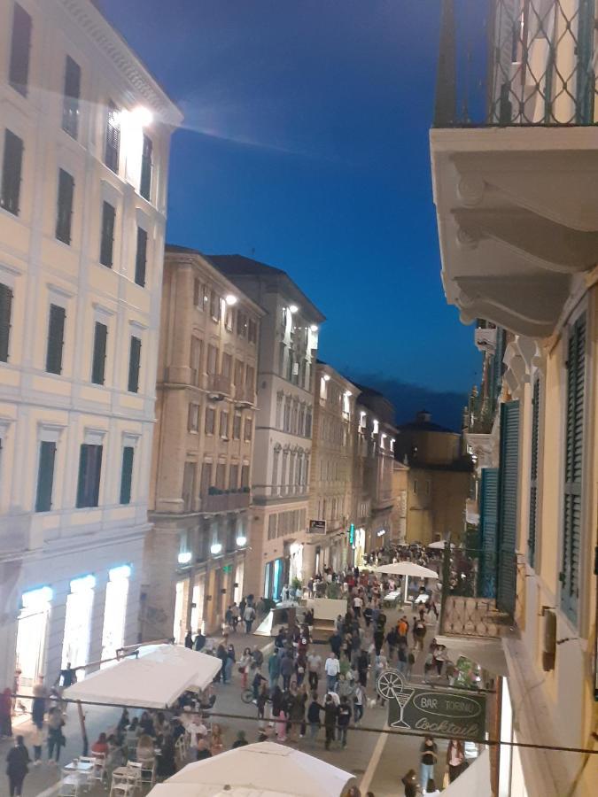 Il Balcone Sul Corso Βίλα Ανκόνα Εξωτερικό φωτογραφία